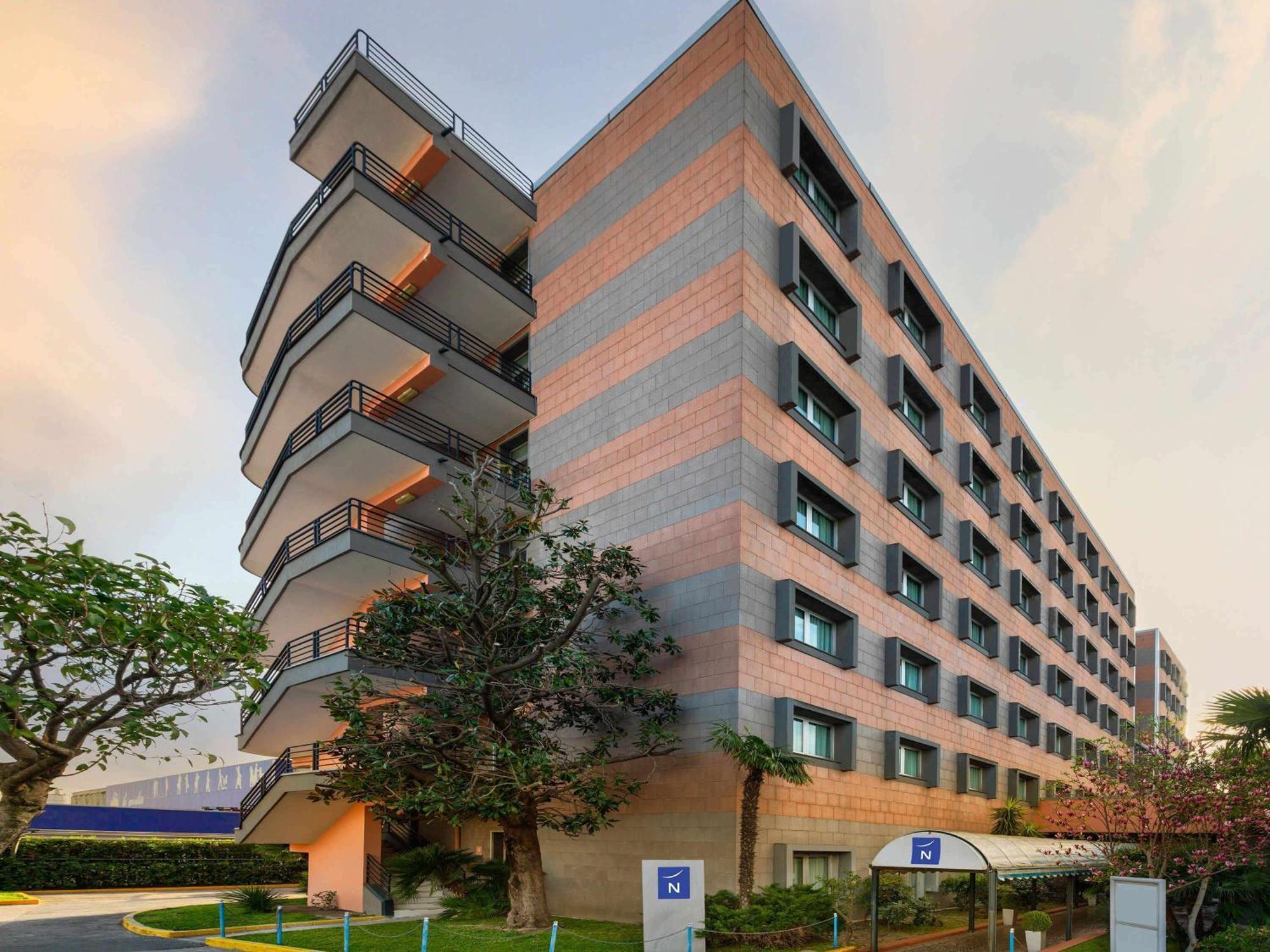 Novotel Caserta Sud Exterior photo